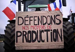 De las democracias cautivas