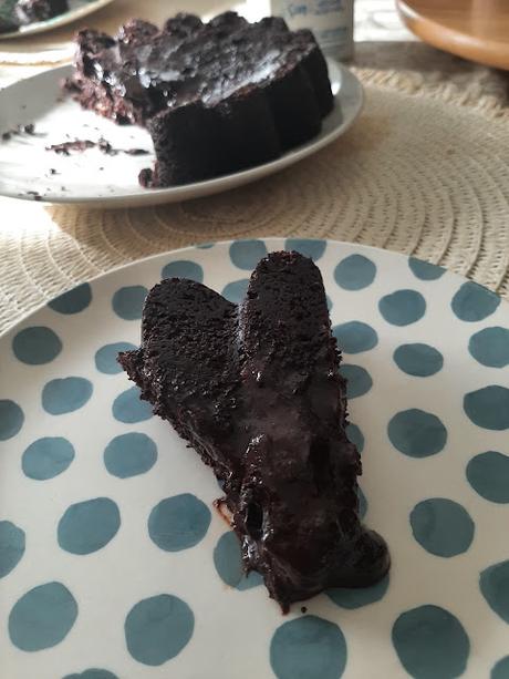 TARTA DE CHOCOLATE SIN HUEVO Y SIN HORNO