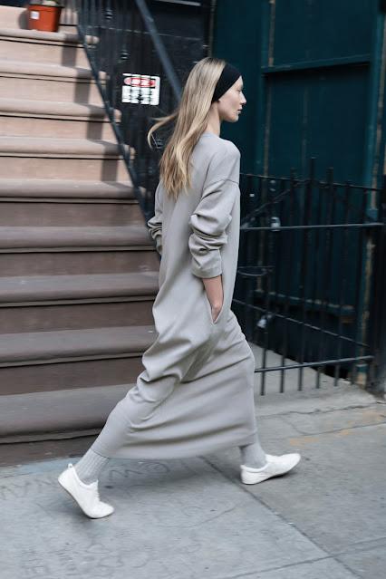 COMPRAS DE LA SEMANA ; FEBRERO (III).-