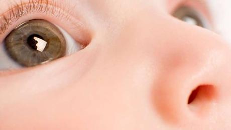 Descubre todo sobre el color de ojos del bebé y factores cambios Descubre todo sobre el color de ojos del bebé y factores cambios