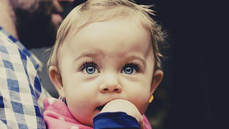 Descubre todo sobre el color de ojos del bebé y factores cambios Descubre todo sobre el color de ojos del bebé y factores cambios