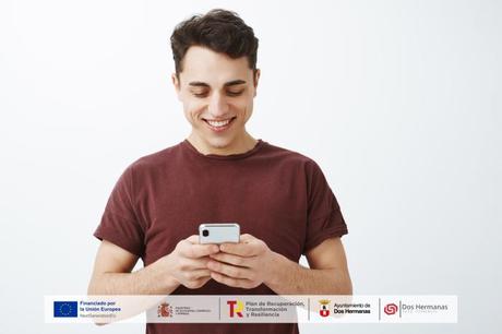 JÓVENES DE DOS HERMANAS APADRINAN COMERCIOS LOCALES EN SUS REDES SOCIALES