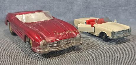 Dos Mercedes-Benz convertibles de las marcas Buby y Matchbox