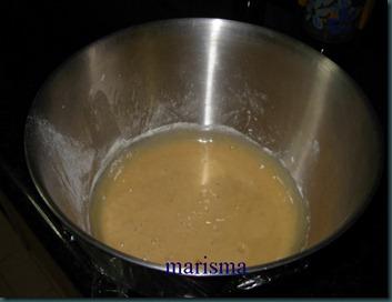 Plum cake de arándanos, nueces y avellanas