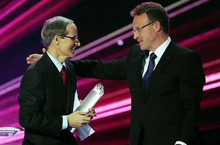 Carl Elsener Jr., galardonado con el Swiss Award 2011