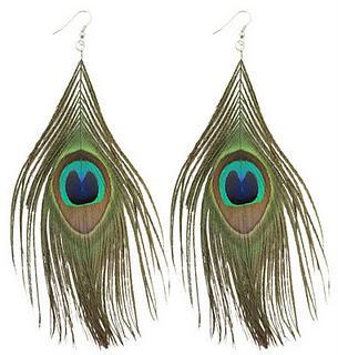 Pon un animal en tu vida, en tu corazón y en tu look pero, por favor, ¡jamás lo abandones!