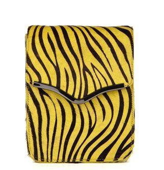 Pon un animal en tu vida, en tu corazón y en tu look pero, por favor, ¡jamás lo abandones!