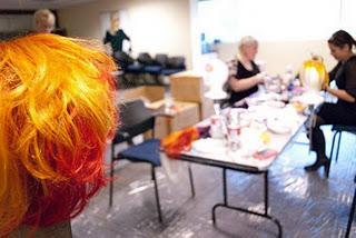 Equipo de Joico trabajando en las pelucas de Los Juegos del Hambre y Nuevo Still