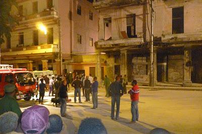 Se derrumbó un edificio en La Habana y la jauría mediática actuó [+ video]