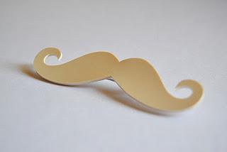 Broche La Moustache