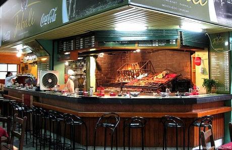 Mercado del Puerto de Montevideo: una experiencia multisensorial Mercado del Puerto de Montevideo: una experiencia multisensorial