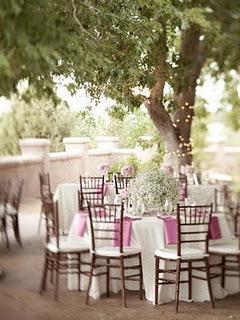 ÚLTIMAS TENDENCIAS DE BODAS (II): DECORACIÓN DE MESAS DE BANQUETES