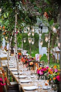 ÚLTIMAS TENDENCIAS DE BODAS (II): DECORACIÓN DE MESAS DE BANQUETES