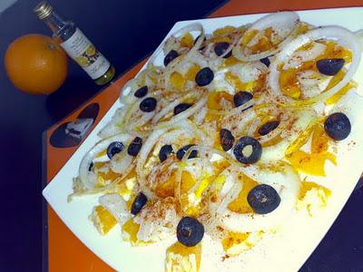 Ensalada de naranja y bacalao con aceites aromáticos