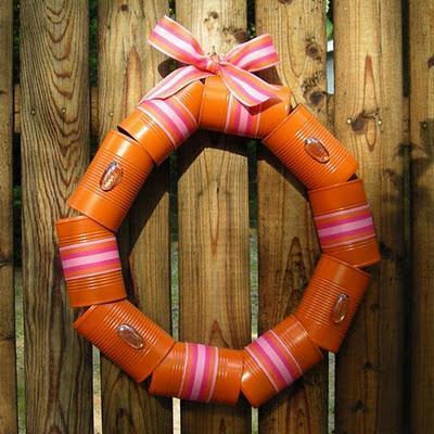 Reciclando botes y latas para el jardín