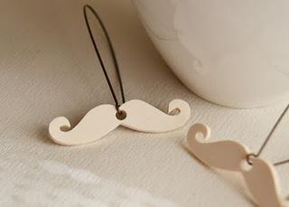 Pendientes la moustache