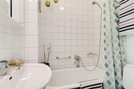 suelo de madera blanco estilo escandinavo diseño de interiores decorar con muebles de ikea decoración pisos pequeños decoración mini pisos decoración estudios decoración estilo nórdico decoración en blanco decoración de interiores 