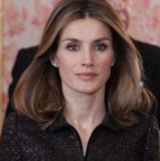 El estilo de la Princesa Letizia en la Recepción de los Reyes al Cuerpo Diplomático