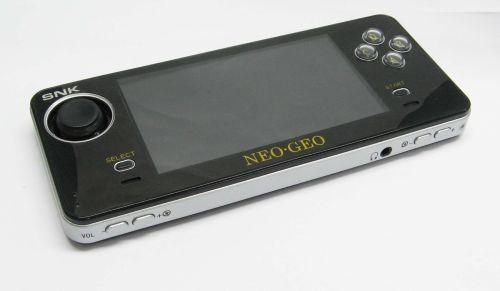 snk neo geo pocket 2 SNK vuelve al mundo de las consolas con Neo Geo Portable Device