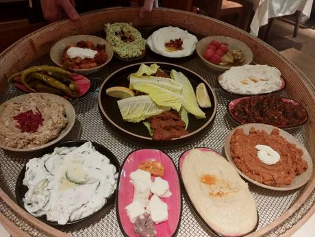 Ali Ocakbasi: todo el sabor de Turquía, con estilo y en Barcelona Ali Ocakbasi: todo el sabor de Turquía, con estilo y en Barcelona