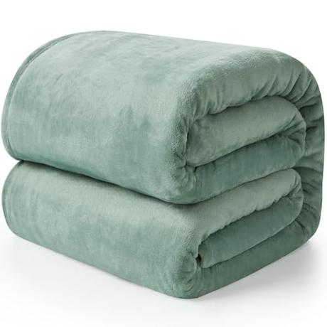 EHEYCIGA Manta Sofa Invierno Pequeña, Mantas para Cama, Manta de Franela Suave, Cobijas de Invierno, Fleece Throw Blanket, 130x165 cm, Verde