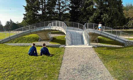 El Puente Fénix: Un Salto Cuántico en la Construcción 4