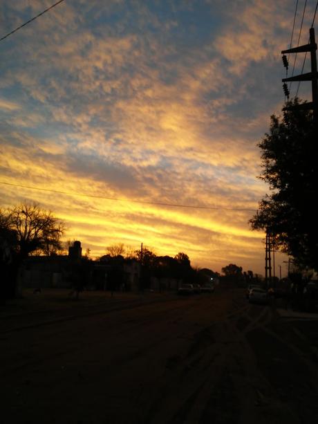 Sunset in a field village in the Argentine pampas 250.-20220614_181013.jpg