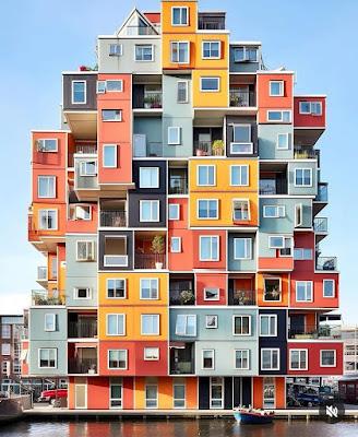 El escándalo de la pederastia… Y el impacto de la mascletá en Madrid. El escándalo de la pederastia… Y el impacto de la mascletá en Madrid.