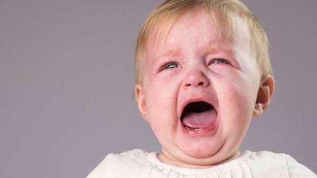 Síntomas de ansiedad por separación en bebés: causas y soluciones