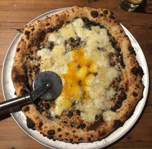 Dónde comer pizza en Barcelona: la guía definitiva con las mejores pizzerias pizzeria barcelona parking pizza trufa