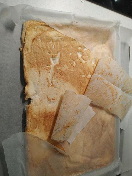 Pavlova con frutos rojos