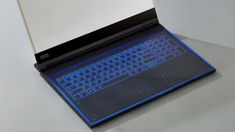 La Increíble Computadora Portátil Transparente. 6