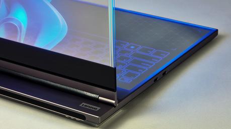 La Increíble Computadora Portátil Transparente. 7