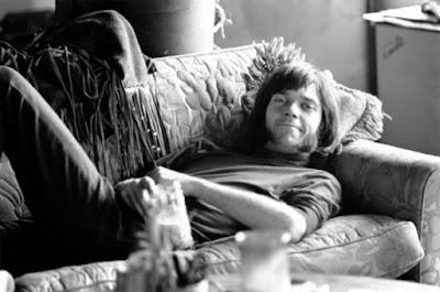 Neil Young - Out of the weekend (1972)