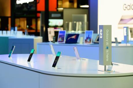 MWC 2024: Samsung inicia la era de los smartphones con IA y presenta el Galaxy Ring en el MWC Barcelona 2024 MWC-2024-AI-Phone-Era-amd-Galaxy-Ring_main9