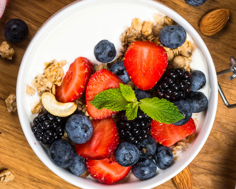 Snacks Saludables para Impulsar tu Productividad en la Oficina