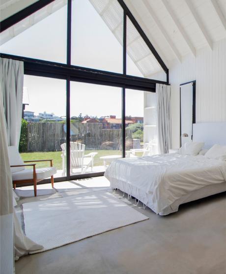 Casa “La de Atrás” / José Ignacio, Martín Gómez Arquitectos