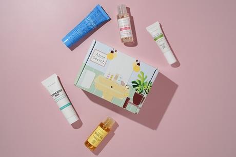 Los básicos de Alma Secret en formato mini para que los metas en la maleta Los básicos de Alma Secret en formato mini para que los metas en la maleta