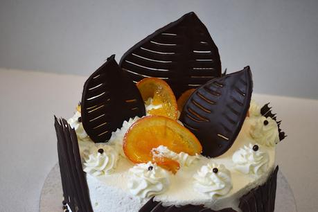 Tarta de Naranja y Mascarpone rellena de chocolate