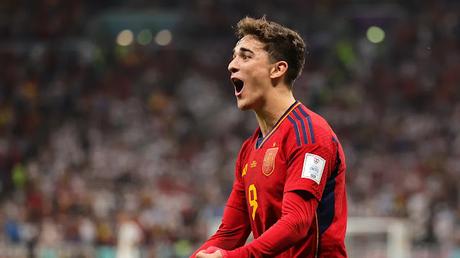 Desembalaje del fenómeno de las camisetas Gavi de España