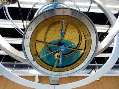 El reloj astronómico del aeropuerto de Orly