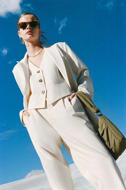 COMPRAS DE LA SEMANA; MARZO (II).-