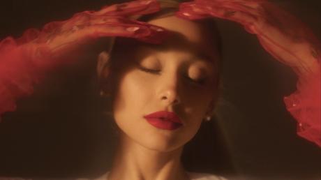 Nuevo disco de Ariana Grande