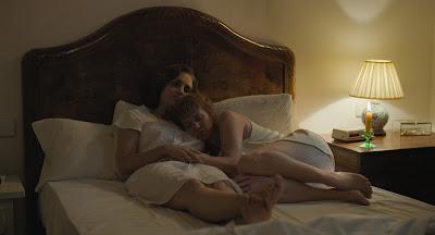 Los pequeños amores; Madre no hay más que una Los pequeños amores; Madre no hay más que una