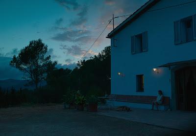 Los pequeños amores; Madre no hay más que una