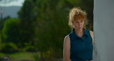 Los pequeños amores; Madre no hay más que una