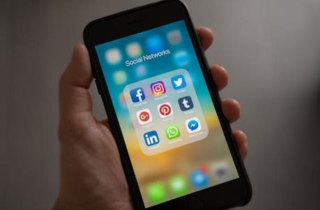 Los mejores teléfonos inteligentes en el rango de precios (marzo de 2024)