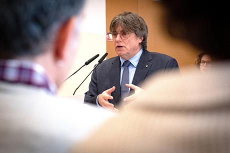 Puigdemont «podría estar» en la investidura en Catalunya sin aclarar si será candidato