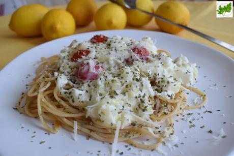 Pasta con Queso Feta y Cherry