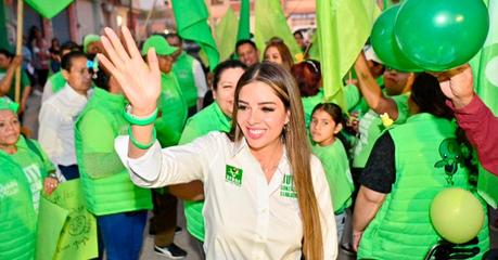 Ruth González promete apoyo incondicional a las delegaciones de Pozos y La Pila desde el Senado